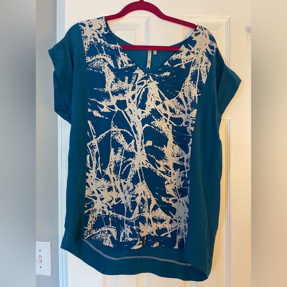 Petticoat Alley Teal and Cream Abstract V-Neck Tunic
